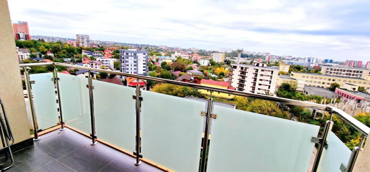 Evelyn Modern Apartment Near Palas Ясси Екстер'єр фото